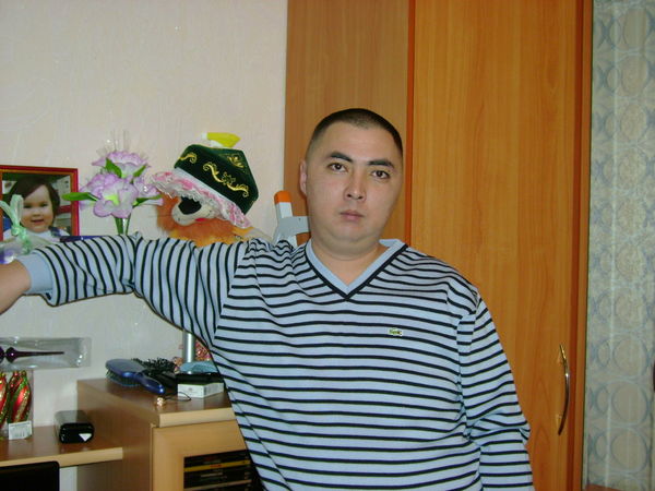 Жанат Алтымбаев