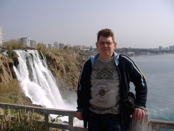 Александр Богат