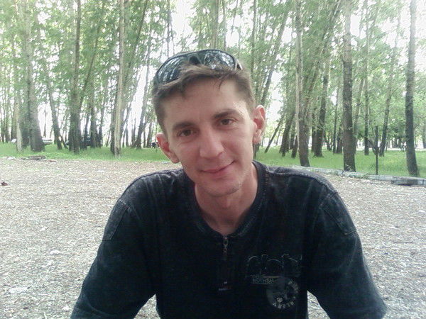 Роман Оленников