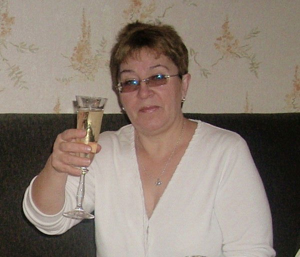 Нина Басистая