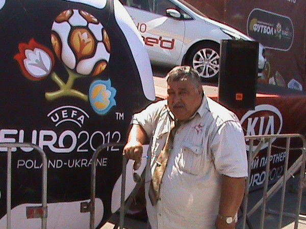 Анатолий Равилов