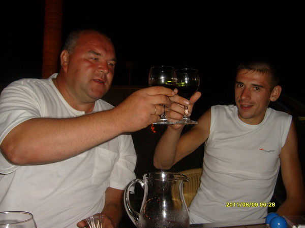 Андрей Варин