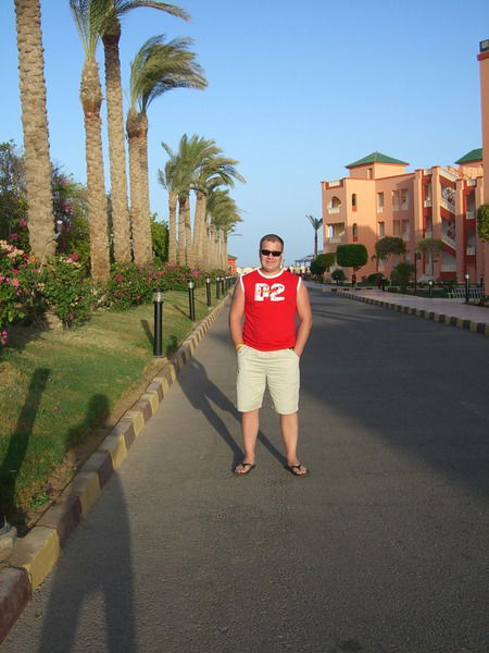 Александр Нелюбин