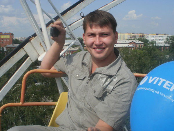 Николай Штах