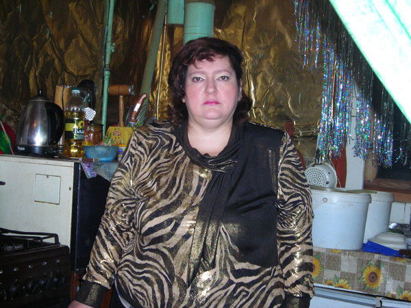 Лена Бондарчук