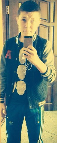 Данияр Утенов