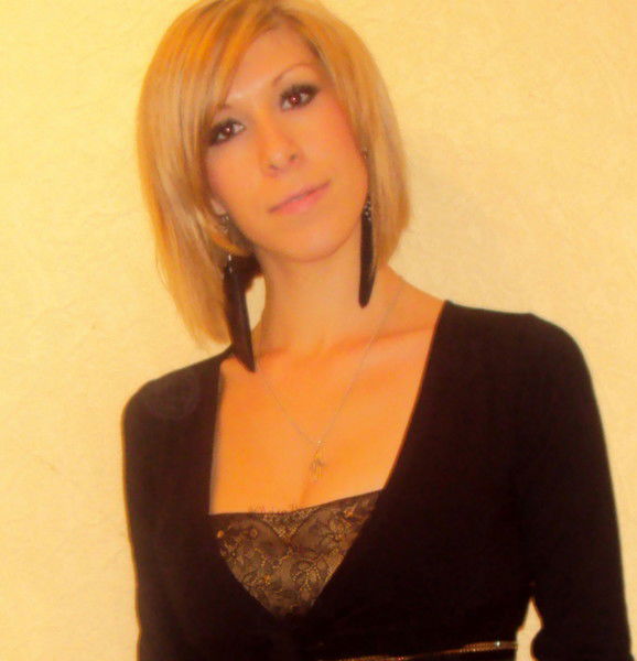 Аня Комнатная