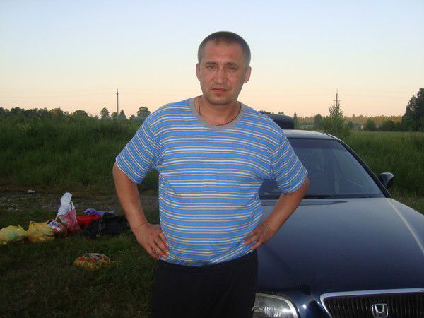 Алексей Иванов