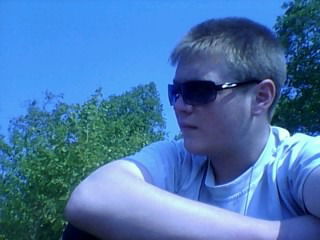 ***андрей**** -=_=