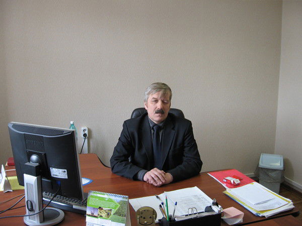 Александр Дёмин