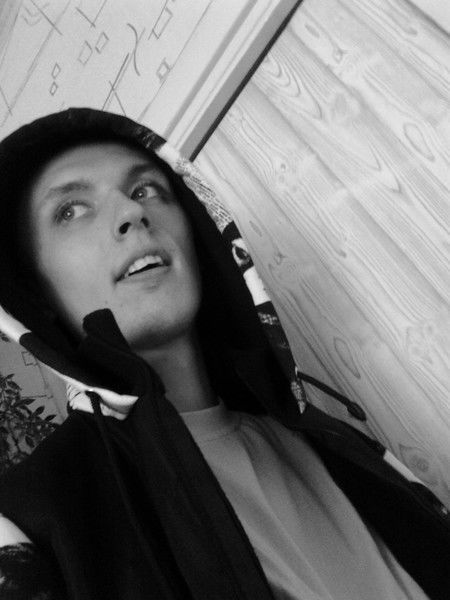 Алексей Мельников