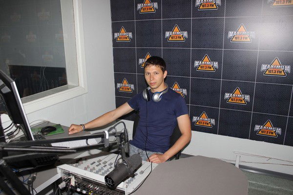 Денис Гарбузов