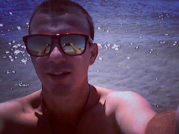 Андрей Глотов