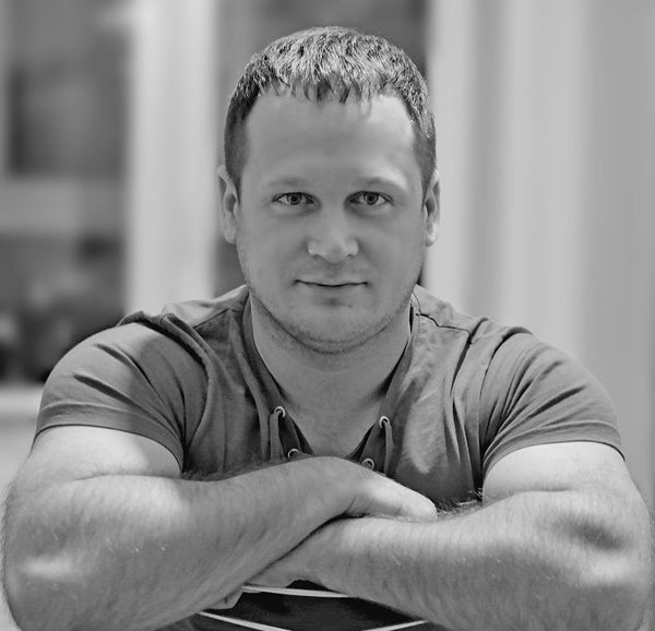 Юрий Шапошников