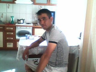 Даурен Максутов