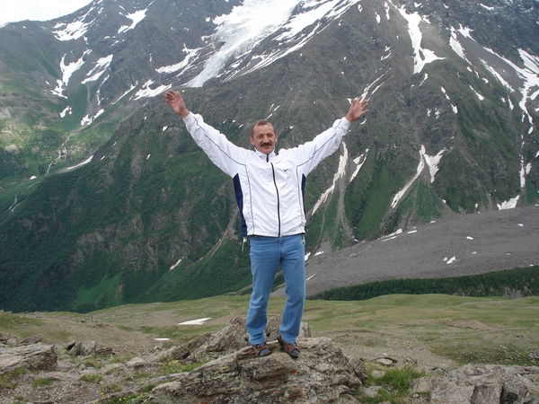 Александр Старцев