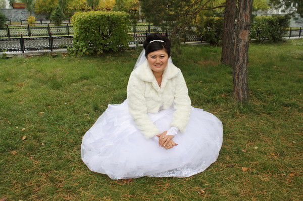 Айым Жакенова