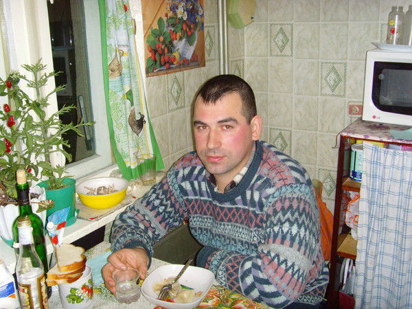 Евгений Сахаров