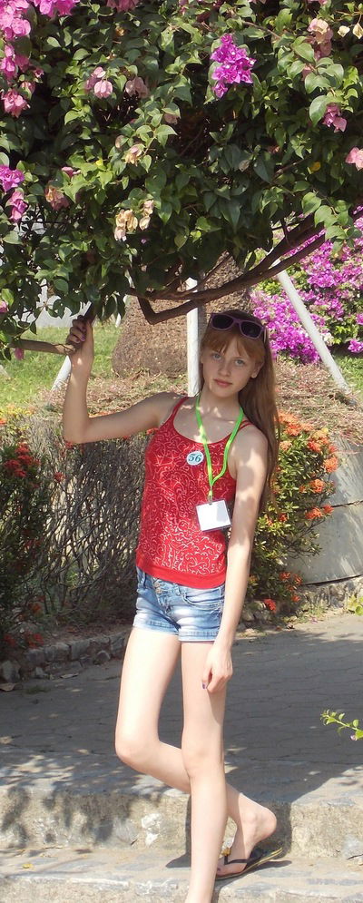 Юлия Савина