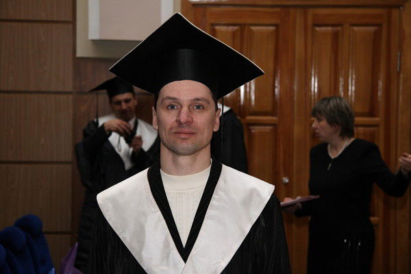 Олег Петряев