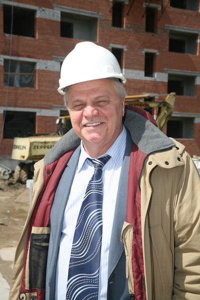 Валерий Макаров