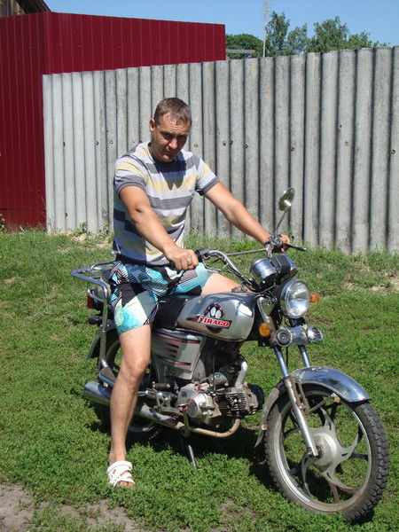 Саша Шкарпов