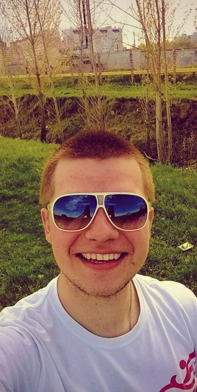 Максим Лазарев