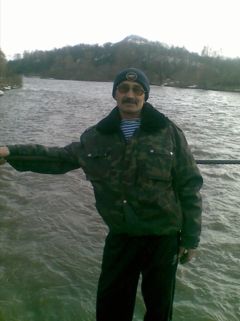 Виктор Болотин