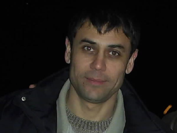 Толик Азизов