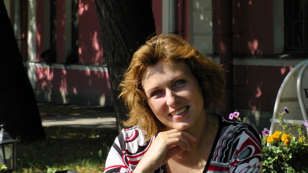 Лариса Мартынова