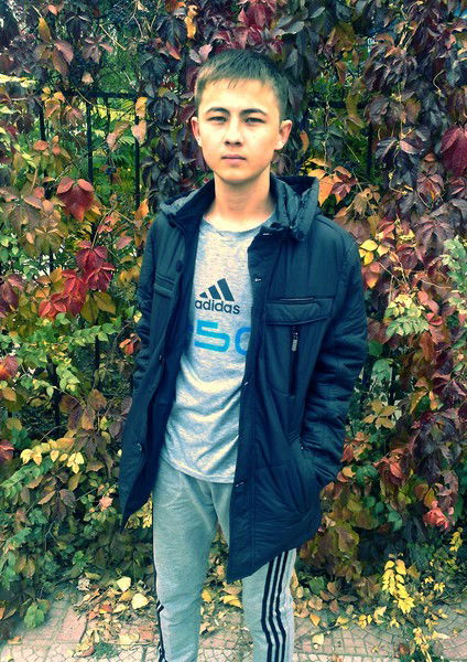 Жумабков Id237796099