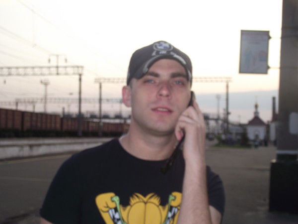 Андрей Никонов