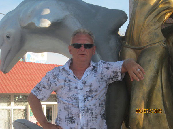 Неизвестно Неизвестно