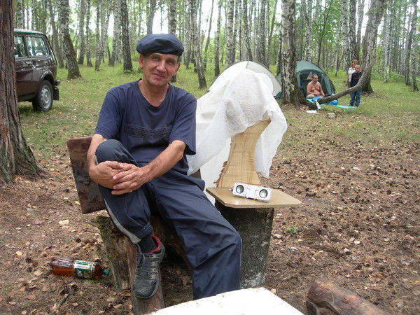 Виктор Комаров