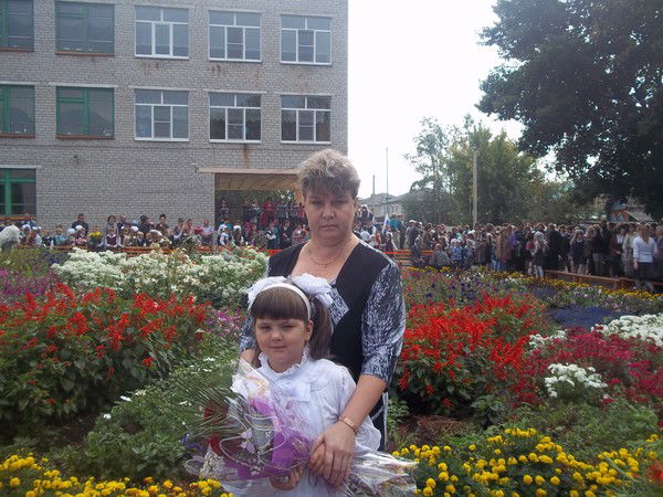 Екатерина Лопатина