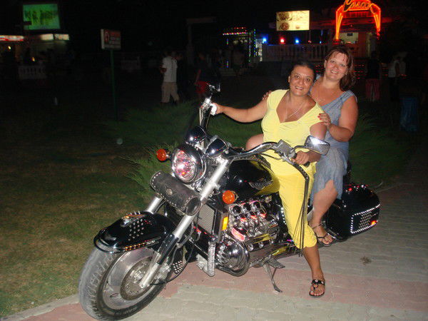 Ирина Асатурян