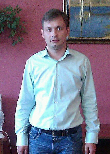 Сергей Колобов