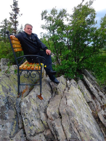 Владимир Харин