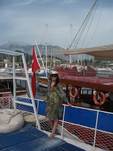 Акбота Ташенова