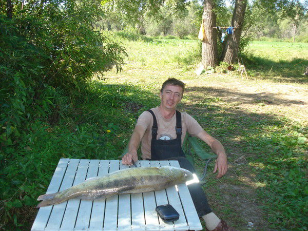 Эдуард Апкаримов