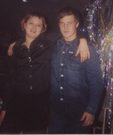 Антон Попов