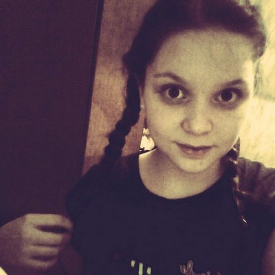 Вика Николаева