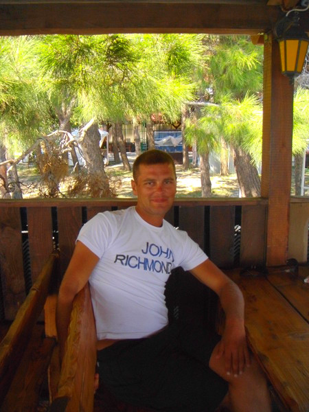 Юрий Парфенов