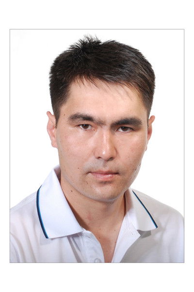 Арман Утюбаев