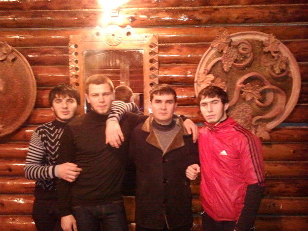 Дониер Атамов