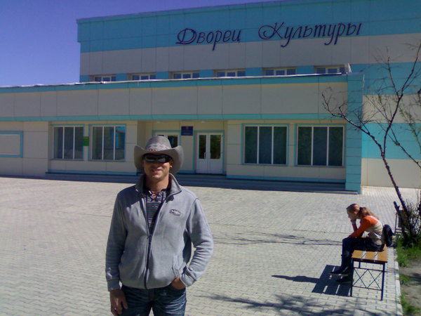 Максим Карпов