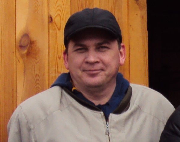 Влад Гребенник