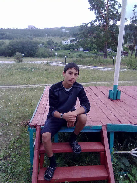 Аслан Сакипов