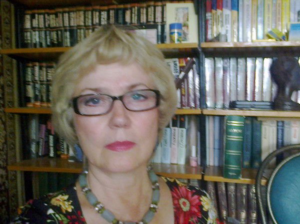 Людмила Лавринская