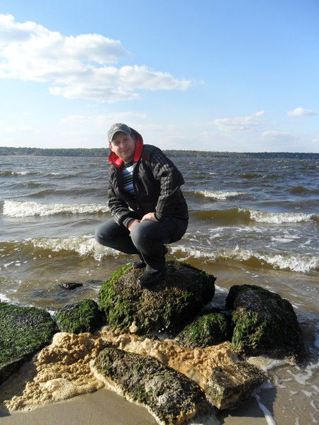 Юрий Довбня